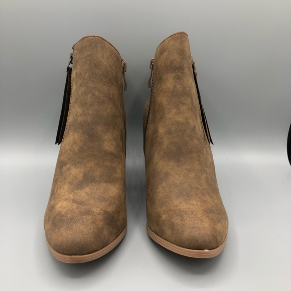 Journe collection brown ankle boot - Picture 5 of 8